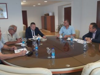 Састанак представника предузећа "КОСМОС" Бањалука са ресорним министром