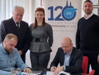 Potpisan Pojedinačni kolektivni ugovor u Hemijskoj industriji drveta „Destilacija“ a.d. Teslić