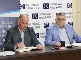 Povećati plate i urediti sistem plata u Republici Srpskoj