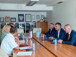 Започели преговори око доношења новог Посебног колективног уговора