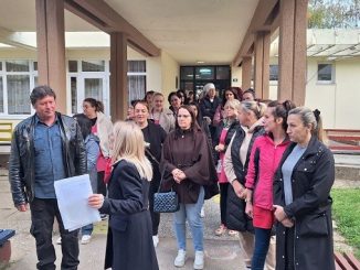 Отказано планирано окупљање радника Центра за предшколско васпитање и образовање Бањалука, штрајк се наставља