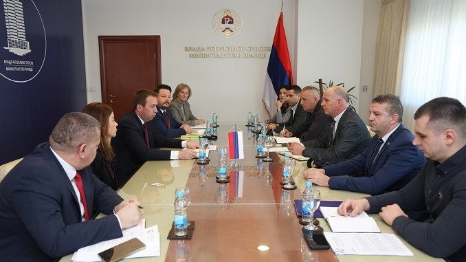 Петровић разговарао са Селаком о повећању плата у правосуђу