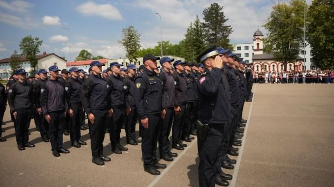 Јачање синдикалног јединства: Нови чланови у редовима Синдиката радника унутрашњих послова РС