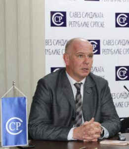 Синиша Петровић