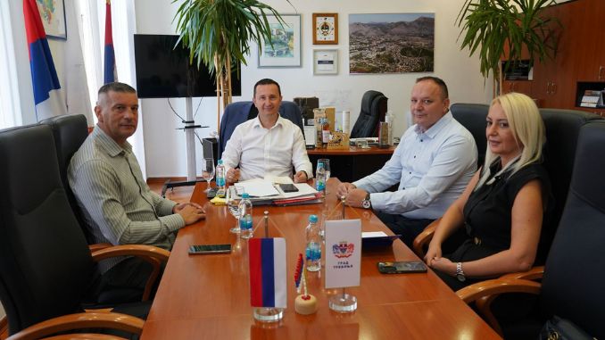 Predstavnici Saveza sindikata  razgovarali sa gradonačelnikom Trebinja