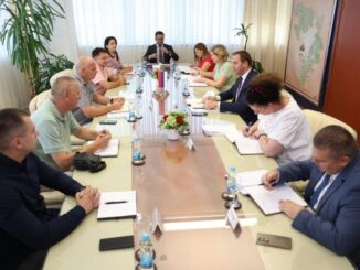 Петровић и Селак: Наставити са унапређењем положаја запослених у правосудним институцијама